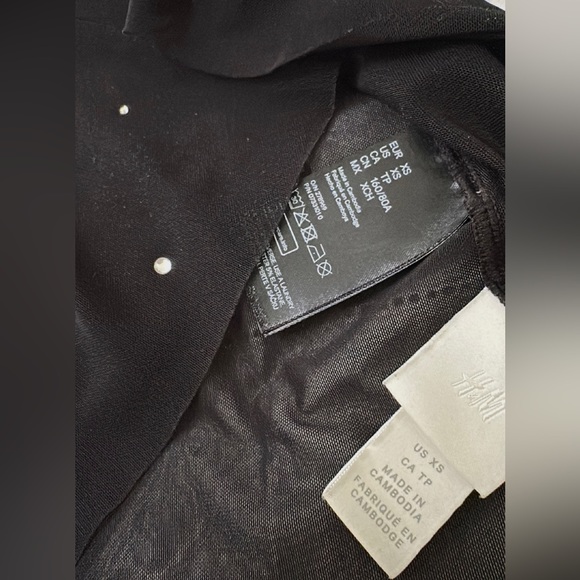 BLACK sheer fitted long sleeve TOP (Brand New: XS) - Picture 3 of 3